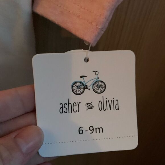 Asher & Olivia 3/4 sleeve sweater - Picture 2 of 4